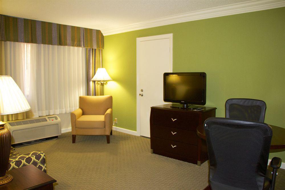 Holiday Inn Express Athens - University Area By Ihg Dış mekan fotoğraf